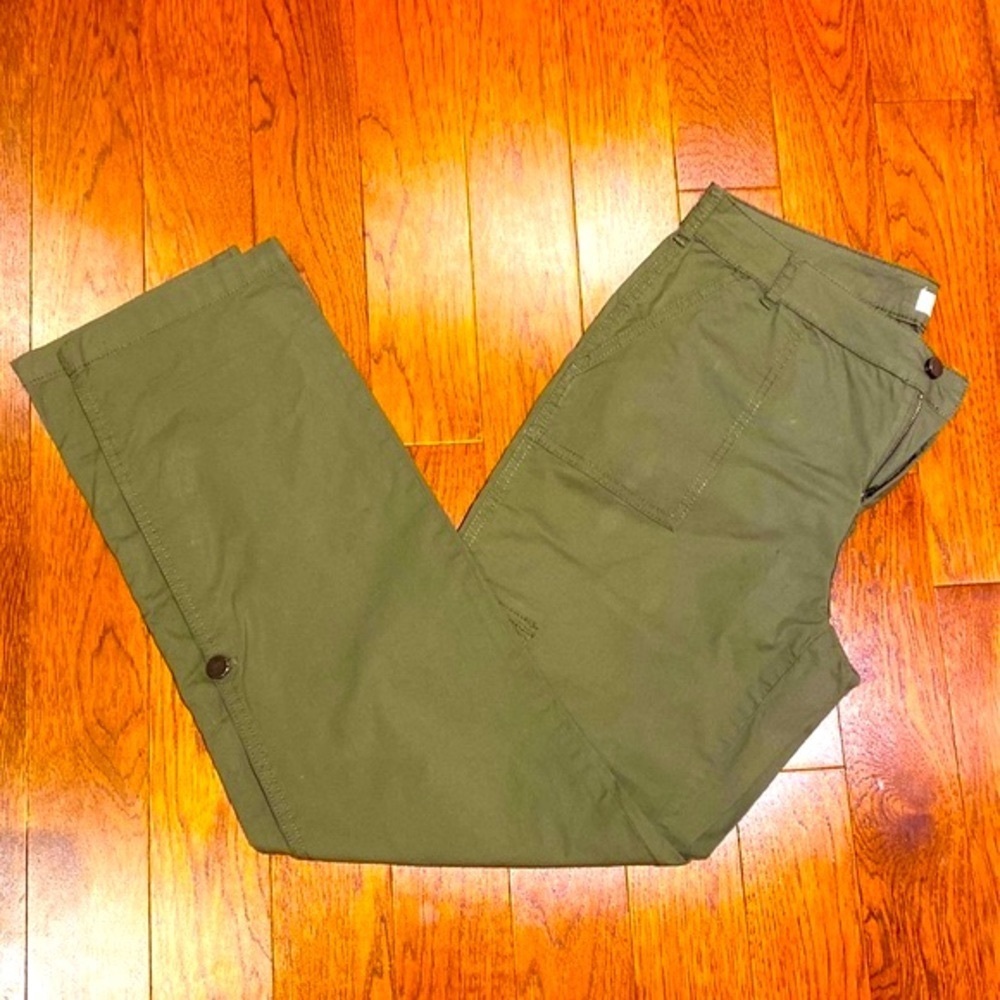 Roll-up cargo pants